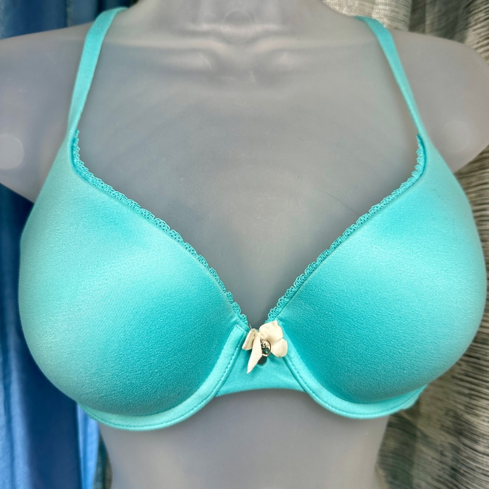 Victoria’s Secret ~ Women’s Body By Victoria, Perfect Shape Bra - Size 34C